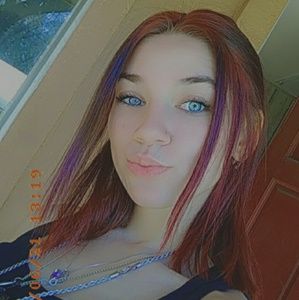 Meet your Posher, Adrianna